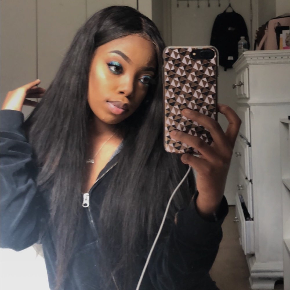 Meet your Posher, Britteny